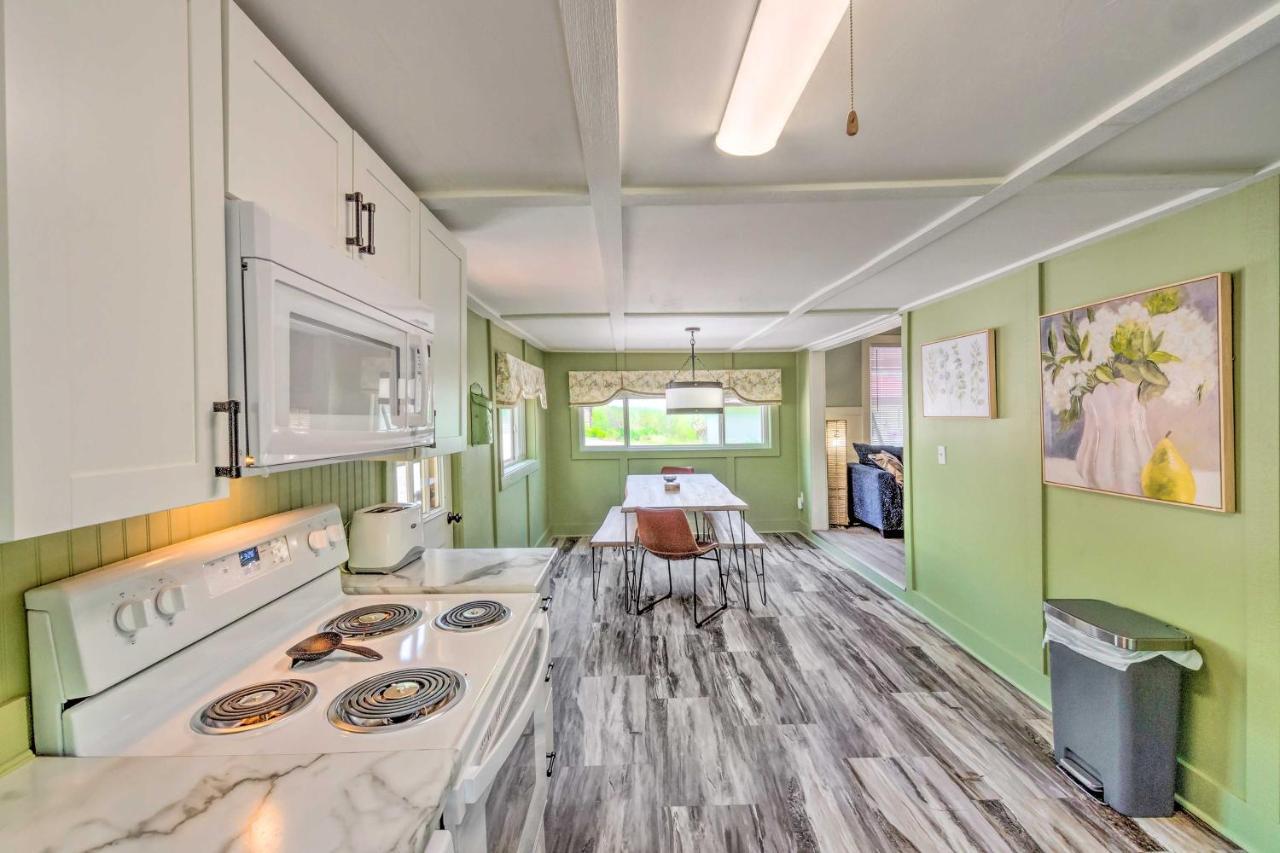 Stunning 2-Building Rental - Walk To Marina! Celina Esterno foto